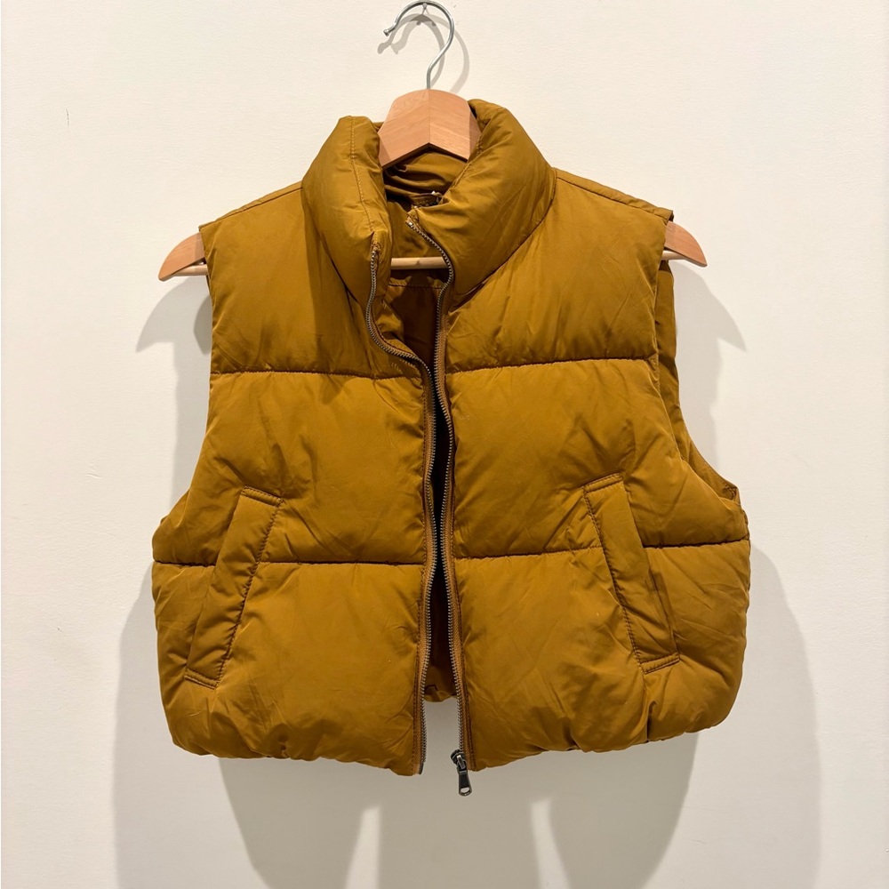 Double Zero Size Small Women's Burnt Orange Cropped Puffer Vest Pockets